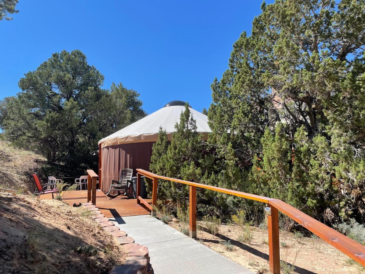Escalante Yurts - Luxury Lodging Экстерьер фото