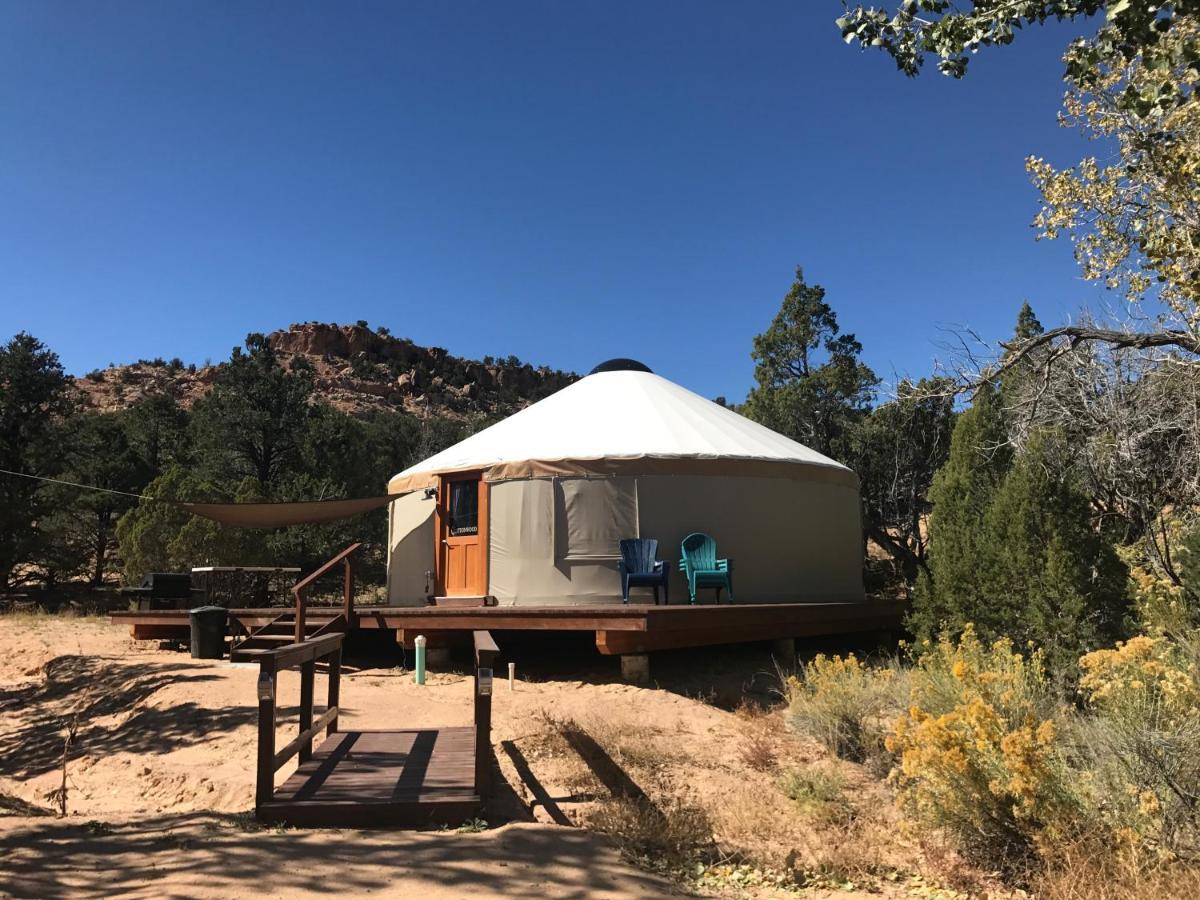 Escalante Yurts - Luxury Lodging Экстерьер фото