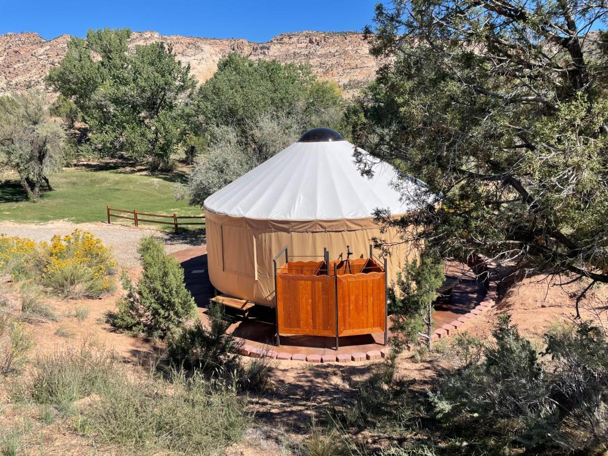 Escalante Yurts - Luxury Lodging Экстерьер фото