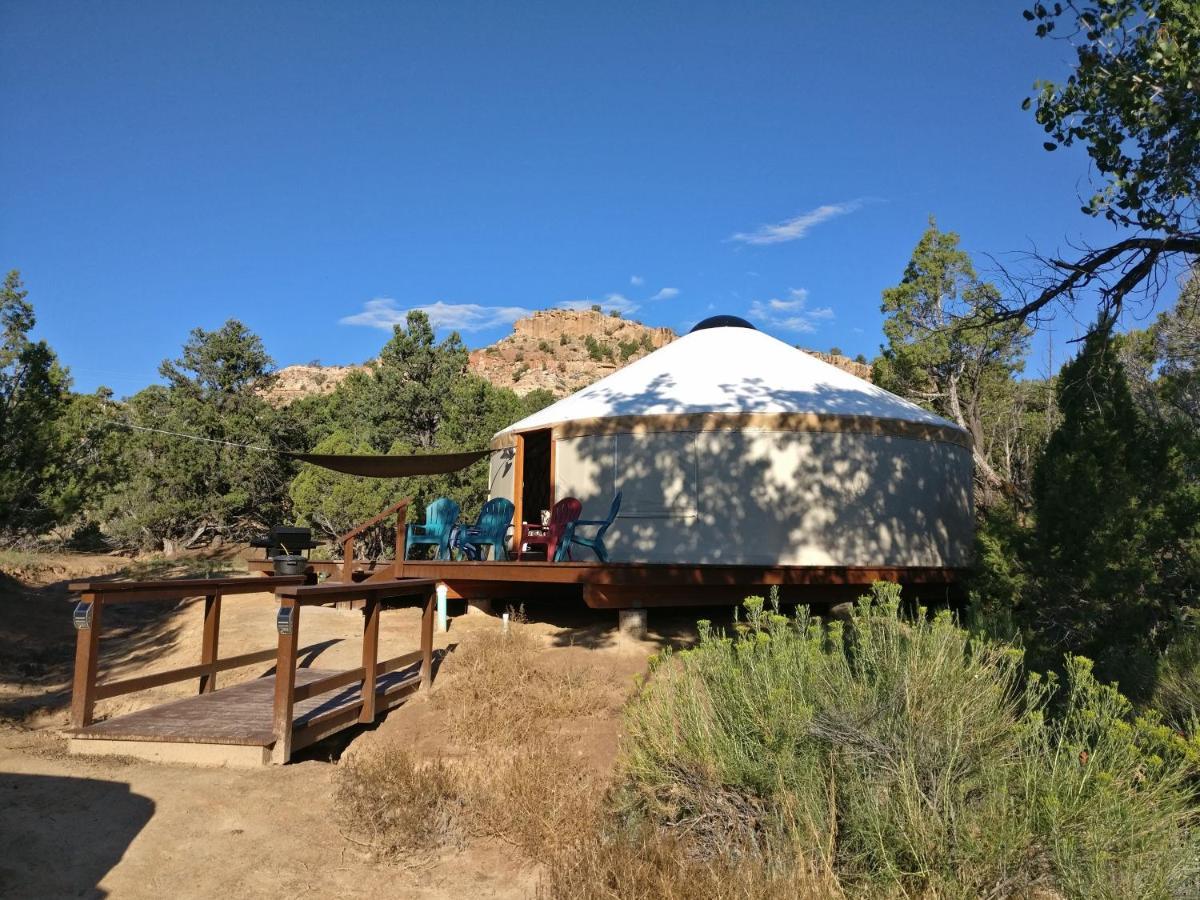 Escalante Yurts - Luxury Lodging Экстерьер фото
