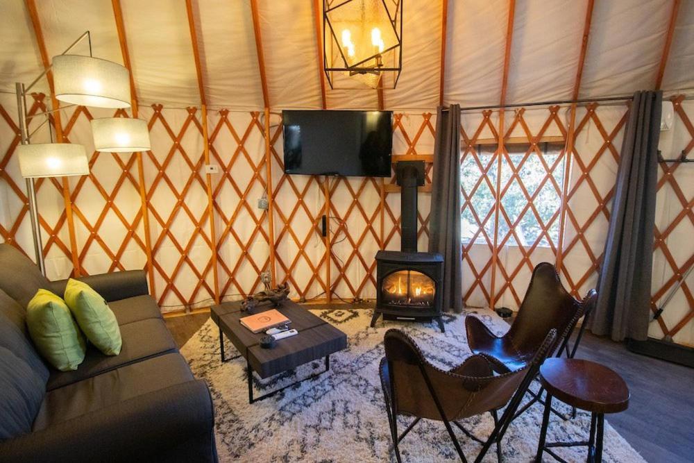 Escalante Yurts - Luxury Lodging Экстерьер фото