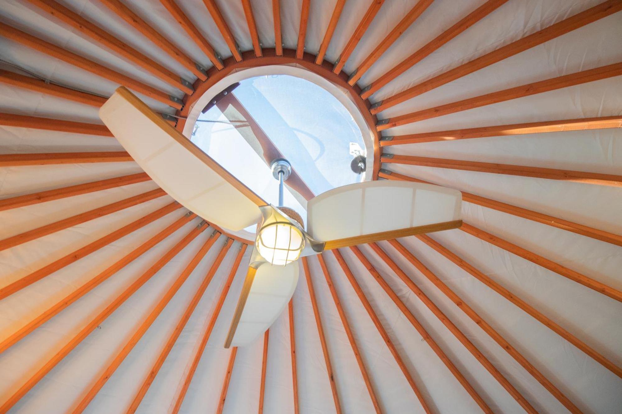 Escalante Yurts - Luxury Lodging Экстерьер фото