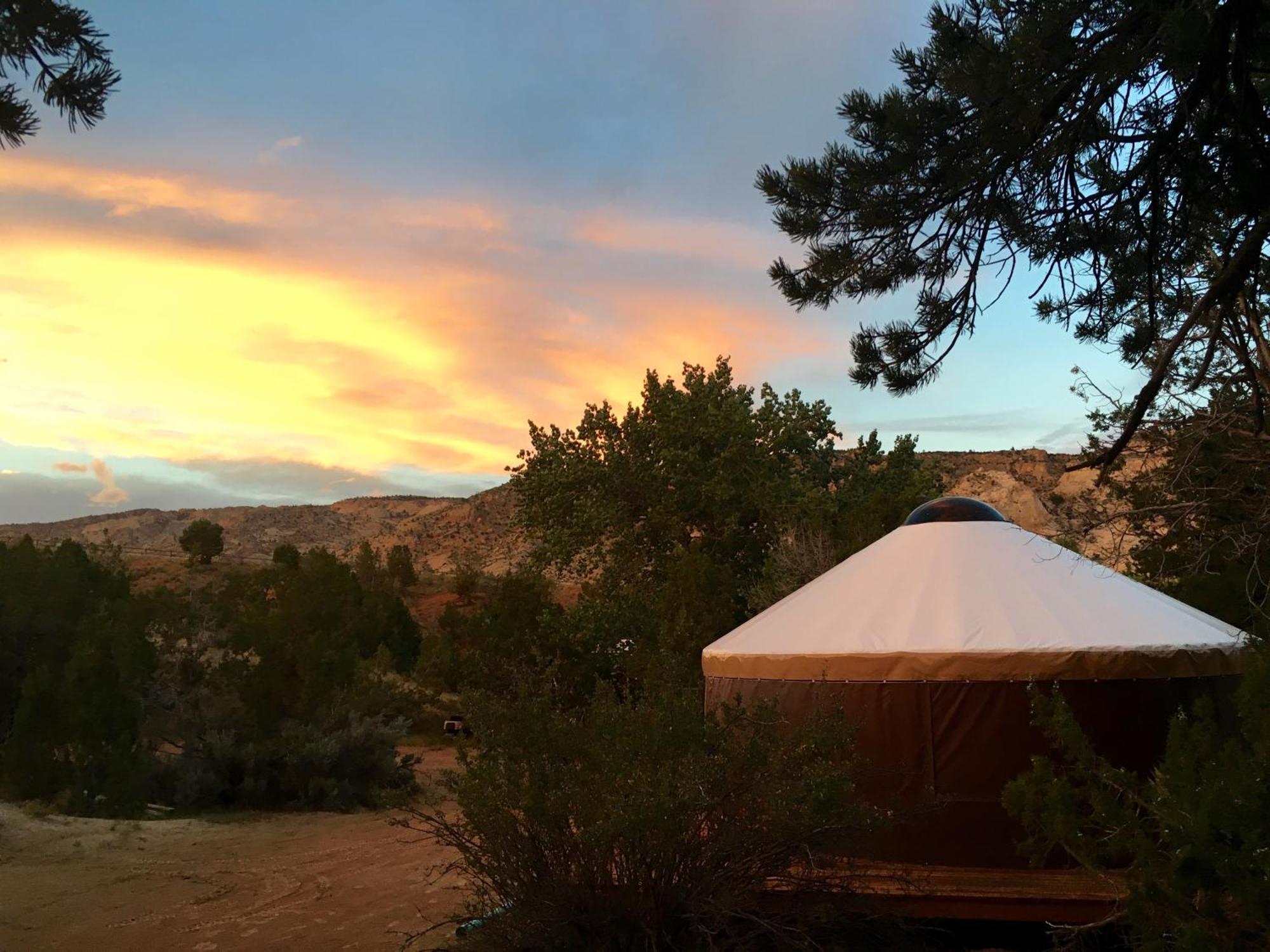 Escalante Yurts - Luxury Lodging Экстерьер фото
